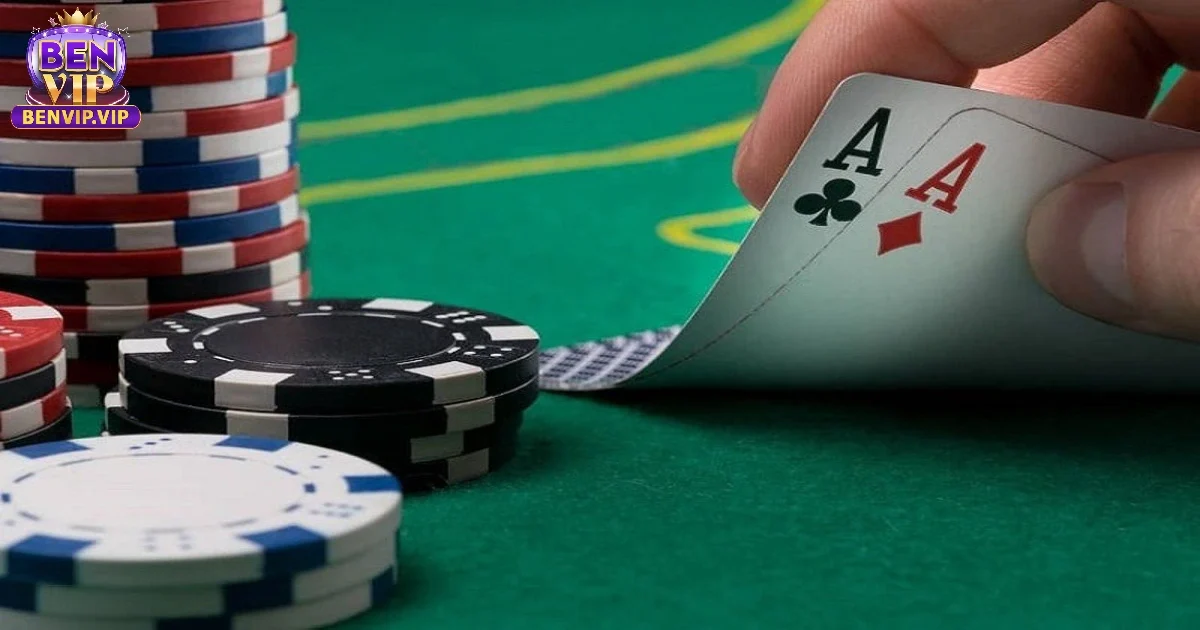 Bộ Bài Poker Là Gì? Đặc Điểm Nổi Bật