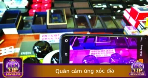 Quân cảm ứng xóc đĩa là một thiết bị quan trọng trong nhiều trò chơi cá cược, đặc biệt là trong các trò chơi xóc đĩa truyền thống. Với khả năng phản ứng nhanh nhạy và độ chính xác cao, quân cảm ứng không chỉ mang lại trải nghiệm thú vị cho người chơi mà còn đảm bảo tính công bằng trong mỗi ván cược. Trong bài viết này, BENVIP sẽ giúp anh em tìm hiểu rõ hơn về quân cảm ứng xóc đĩa, từ cấu tạo đến nguyên lý hoạt động của nó.