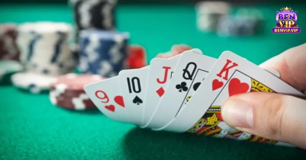 Bên cạnh đó, việc tổ chức các buổi đào tạo cho Dealer cũng rất quan trọng