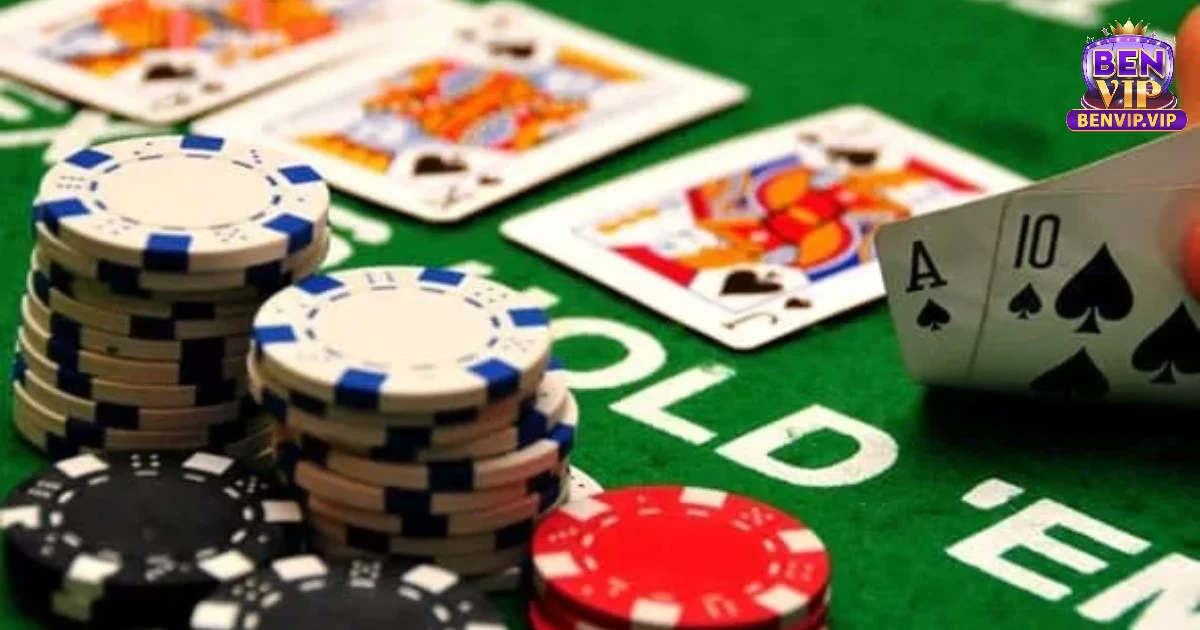 Thứ tự bài mạnh trong poker là yếu tố quyết định trong mọi cuộc chơi poker